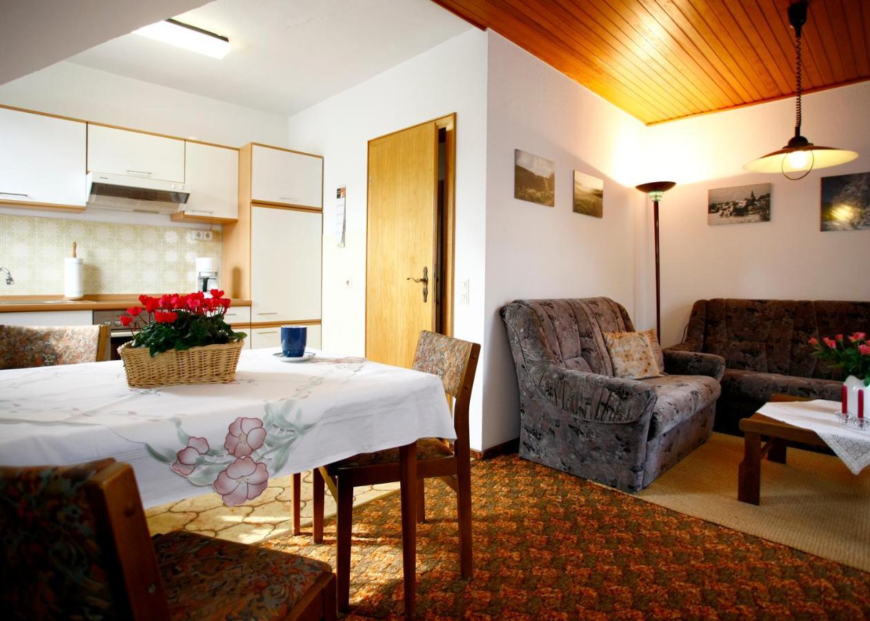 Ferienwohnungen Annegret Schütte Winterberg Habitación foto