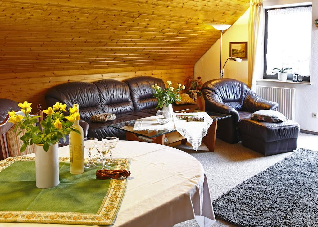 Ferienwohnungen Annegret Schütte Winterberg Habitación foto